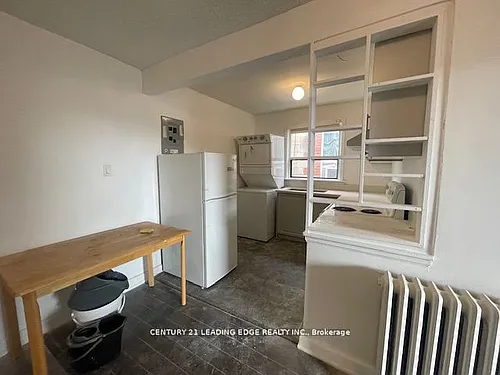 1516 Eglinton Ave W #1 Photo 1
