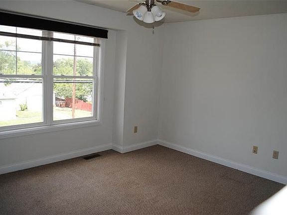 5th image of 223 N College Ave