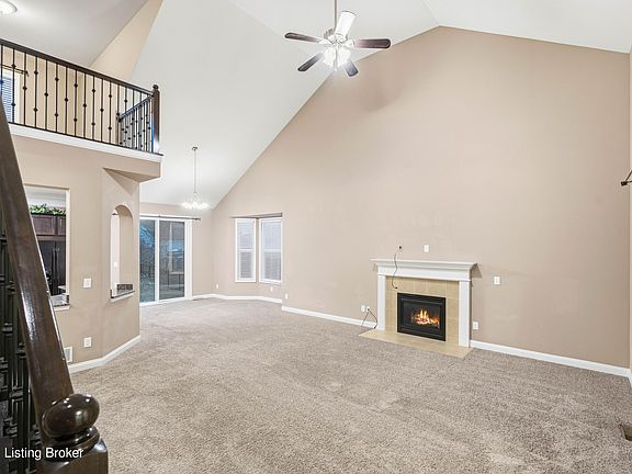 2nd image of 7061 Beamtree Dr