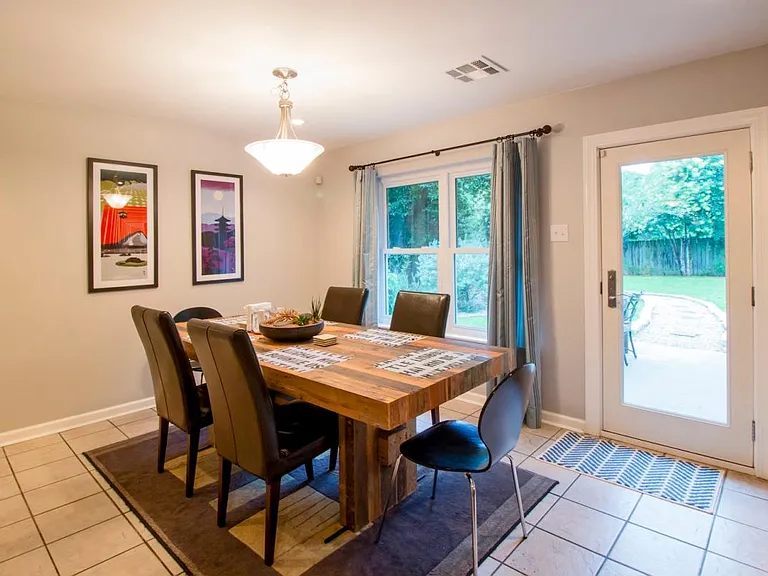dining area - opposite view