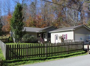 623 Ashley Ln, Summersville, WV 26651