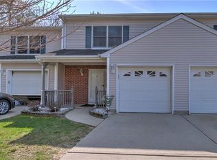 2 Christine Ct, Spotswood, NJ 08884
