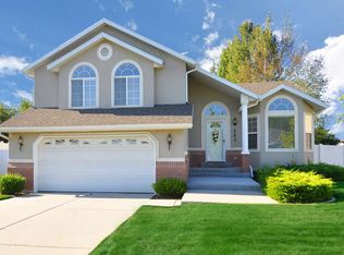 242 E Cranberry Hill Dr, Draper, UT 84020