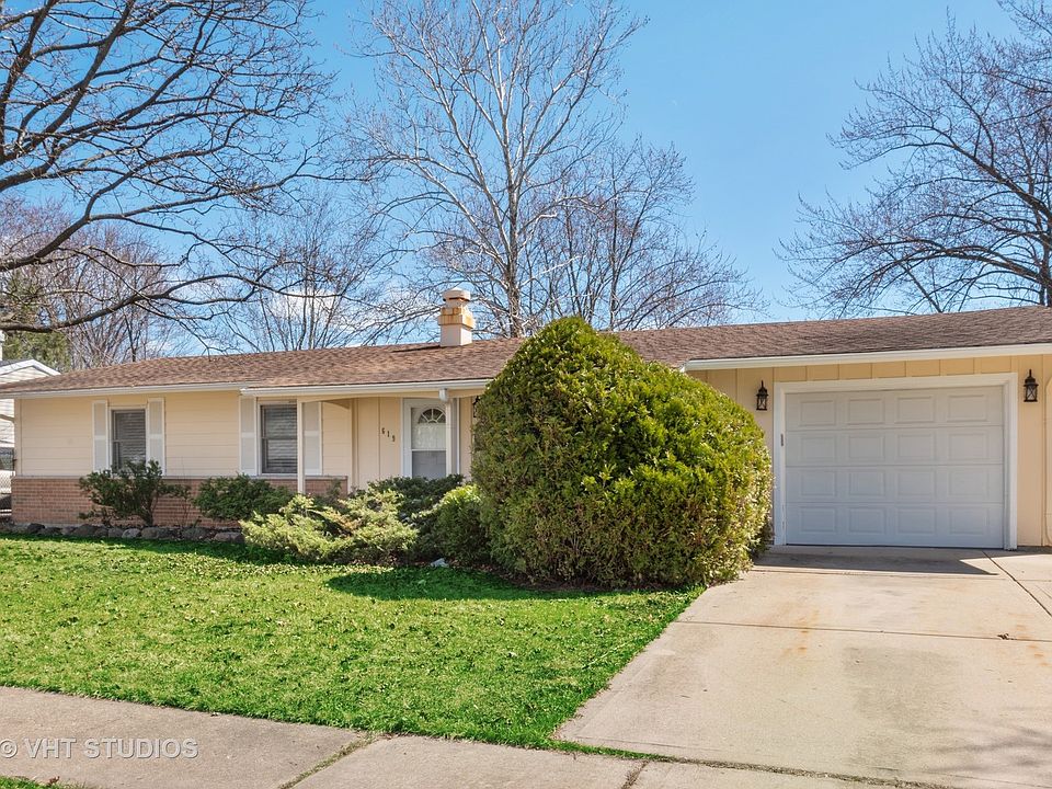 1st image of 619 Lincolnwood Dr