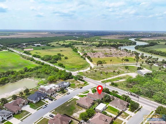 4th image of 7001 Lago Vista Blvd