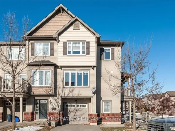 1626 Haydon Cir, Ottawa, ON K2J 0K6