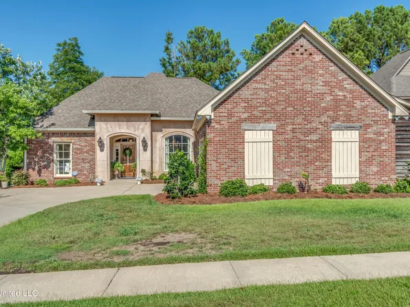 309 Lasalle Ct, Flowood, MS 39232