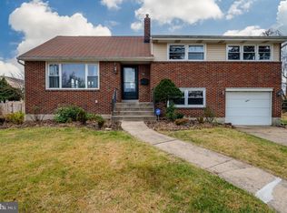 12 Vista Rd, Wyomissing, PA 19610