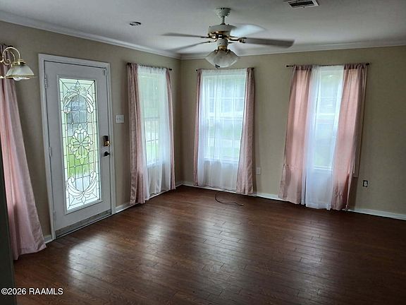 3rd image of 202 Fontelieu Dr