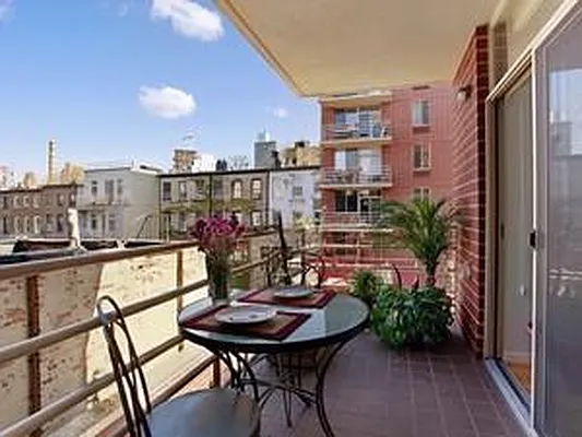 Rented by Town Residential | media 14
