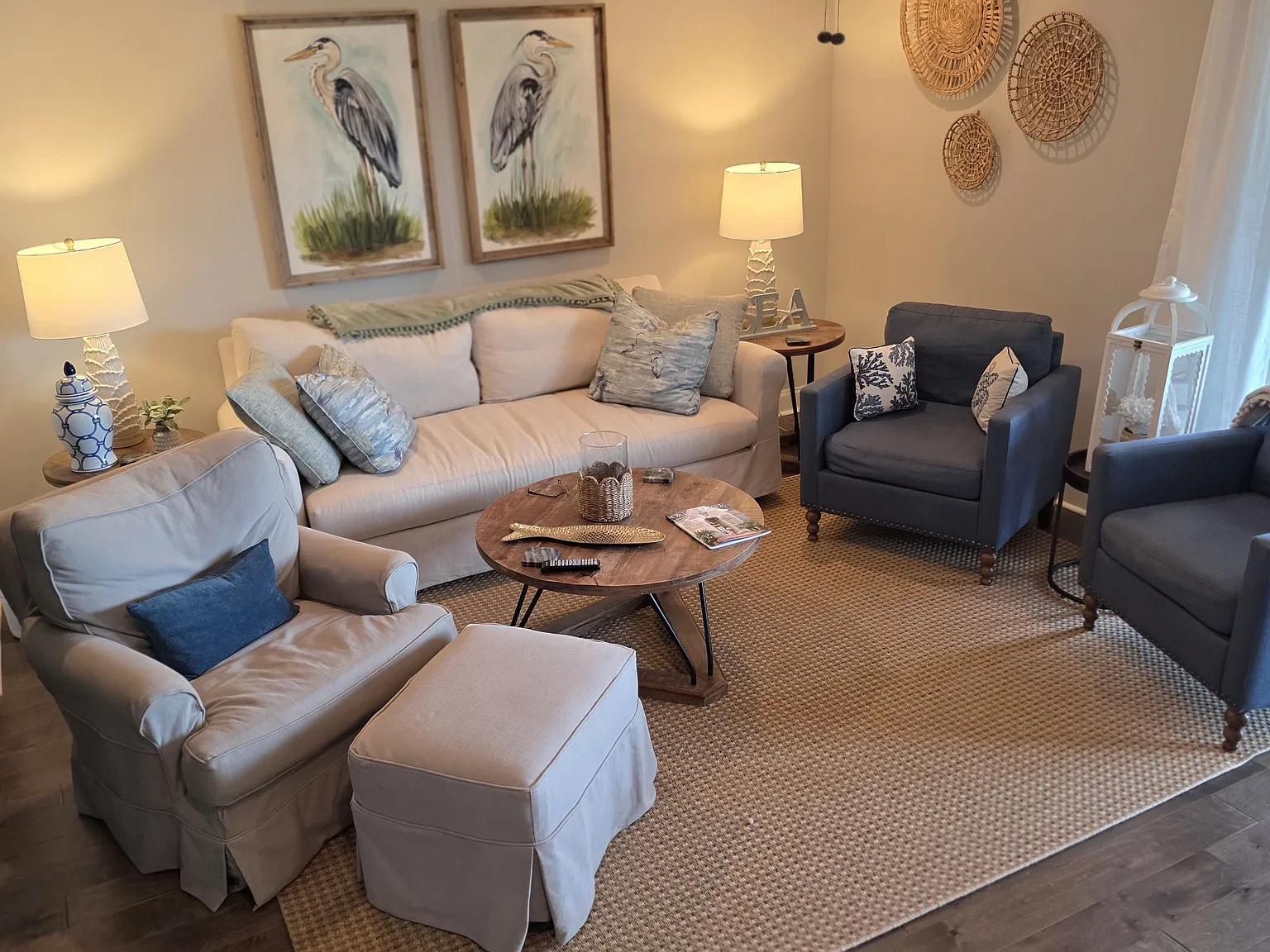 506 Mariners Circle St — Photo 3