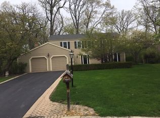 10 Royal Ct, Lincolnshire, IL