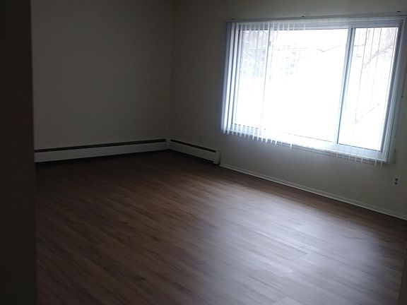 3rd image of 555 E Lewiston Ave APT 207