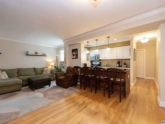 4th image of 200 N Village Ave APT B2