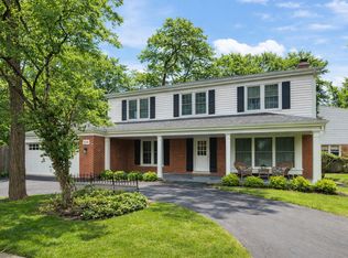 346 Spruce Ave, Lake Forest, IL 60045