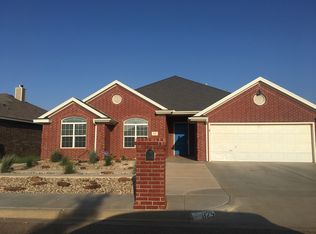 825 Avenue S, Shallowater, TX 79363