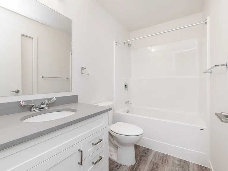 2780 5th St #B-101 — Photo 38