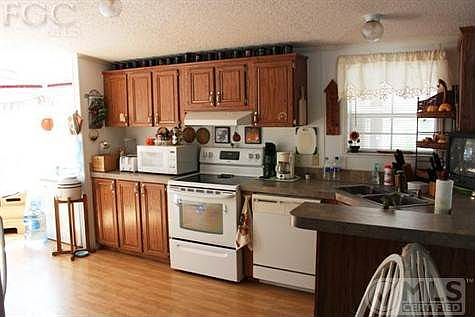 4th image of 8432 McDaniel Dr