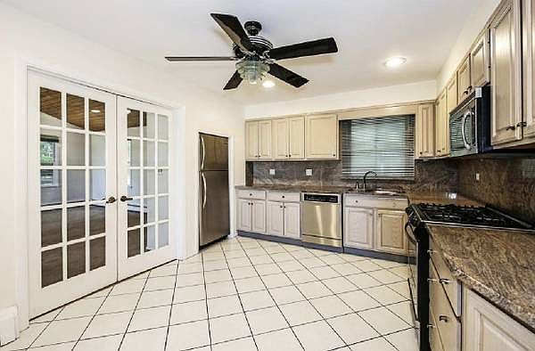 1st image of 40 Custis Ave #1