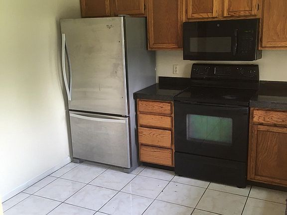 5th image of 2190 Cogan Dr SE