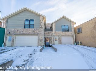 230 Main St, Menasha, WI 54952