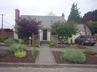 3305 39th Ave W, Seattle, WA 98199