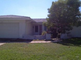 14956 Crown Dr, Largo, FL 33774