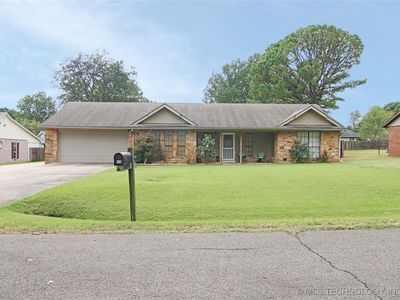 1518 SE 12th St, Wagoner, OK, 74467