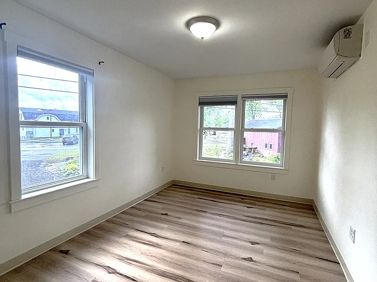 32 Ladds Ln #3 — Photo 9