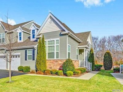 84 Pacific Dunes Ct, Medford, NY, 11763