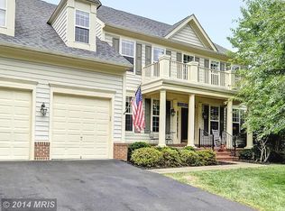 16656 Leocrie Pl, Woodbridge, VA 22191