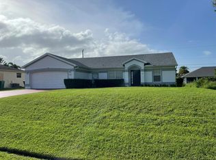 4448 NW Bighorn Ave, Pt Saint Lucie, FL 34953