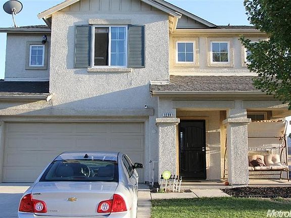 2nd image of 3208 Ogden Ln