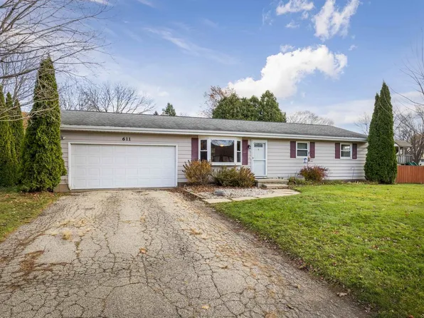 611 Olympic Street, Sun Prairie, WI 53590