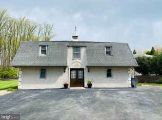 322 Boot Rd #A, Malvern, PA 19355