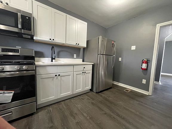 5th image of 5546 Woodland Ave APT A