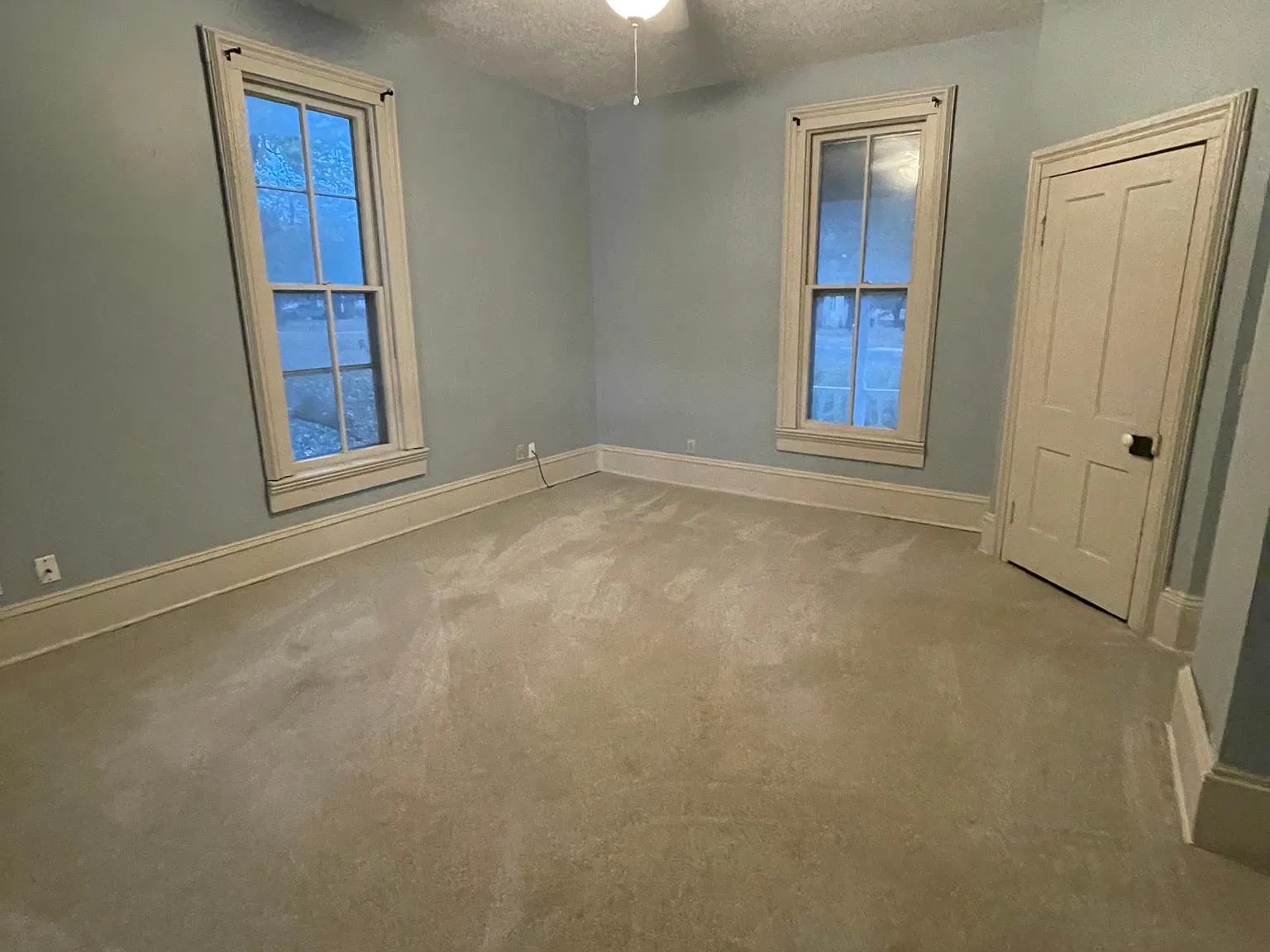 313 E Main St — Photo 2