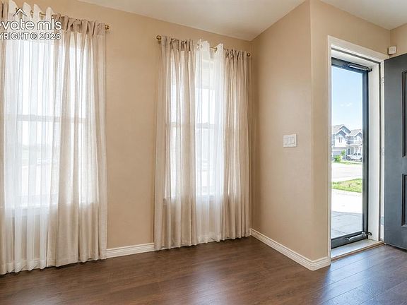 3rd image of 6635 Mandan Dr