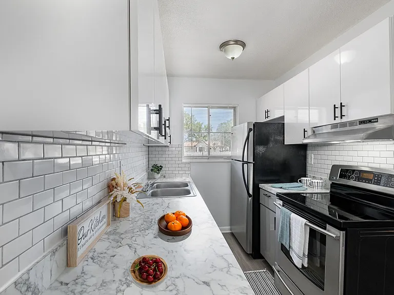 115 W Seminole Ave #109 — Photo 3
