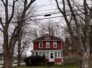 6021 Whitings Corners Rd, Newark, NY 14513