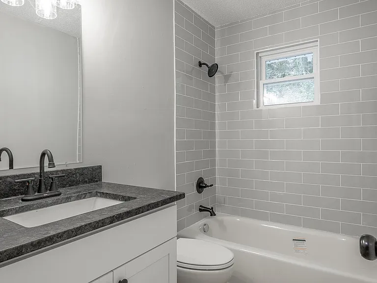 Full Bath