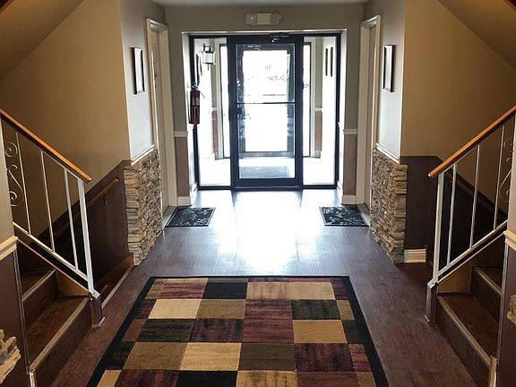 5th image of 11830 S Komensky Ave #2D