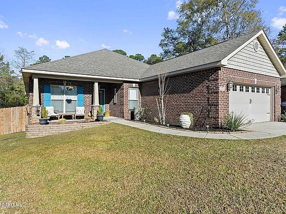 2nd image of 13271 Meadowland Ct