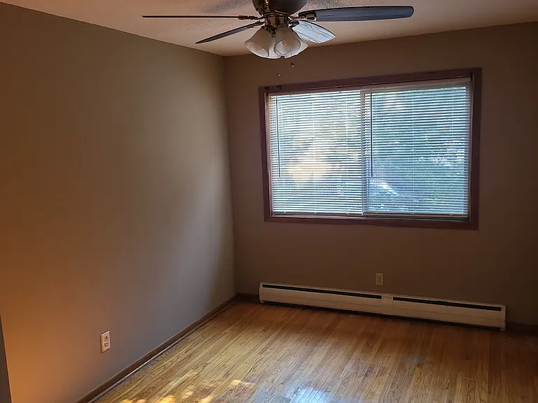 Powderhorn Park Apartments — Photo 12