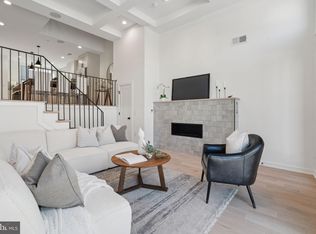 958 Wendle Ct, Philadelphia, PA 19123