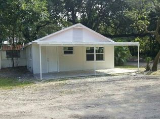 605 S 70th St, Tampa, FL 33619