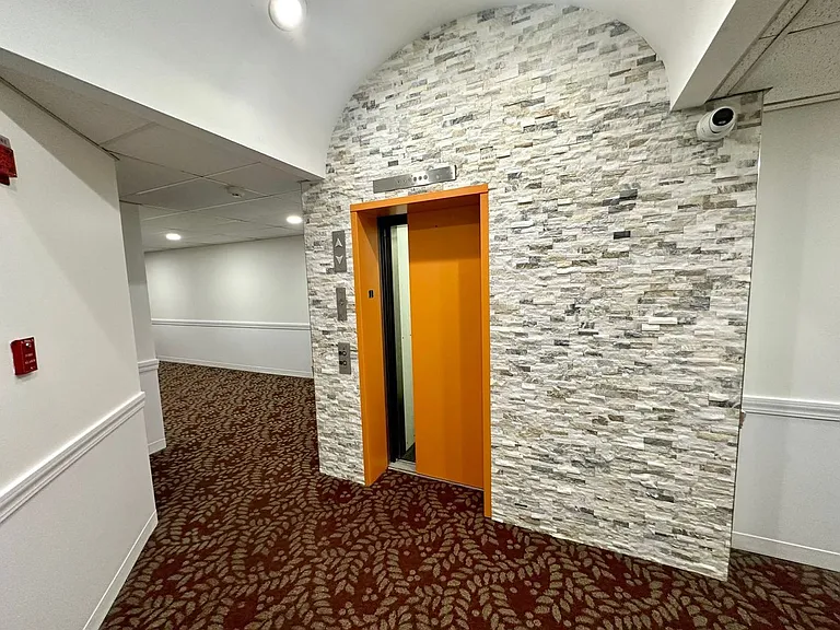 Israel Putnam Apartments — Photo 11