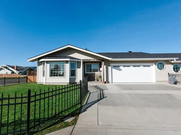 140 7th St, Crescent City, CA 95531