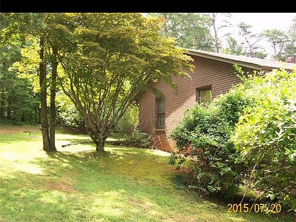 5th image of 2689 Marina Dr