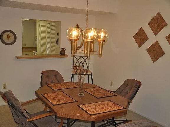 5th image of 14459 River Beach Dr #A